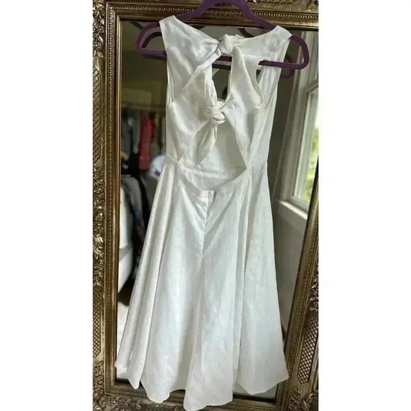 EPHEMERA Troika Cutout-back Ivory Linen Dress Size 2 NEW NWT! - Picture 3 of 10
